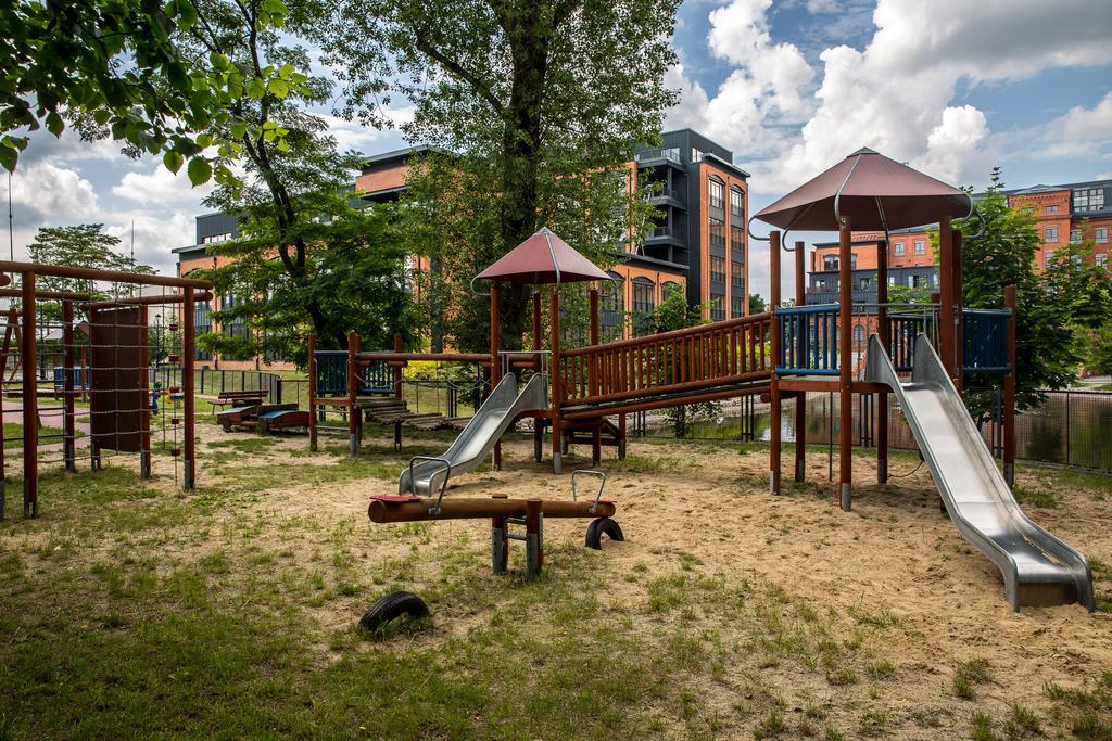 Апартаменти Ksiezy Mlyn Лодзь Номер фото